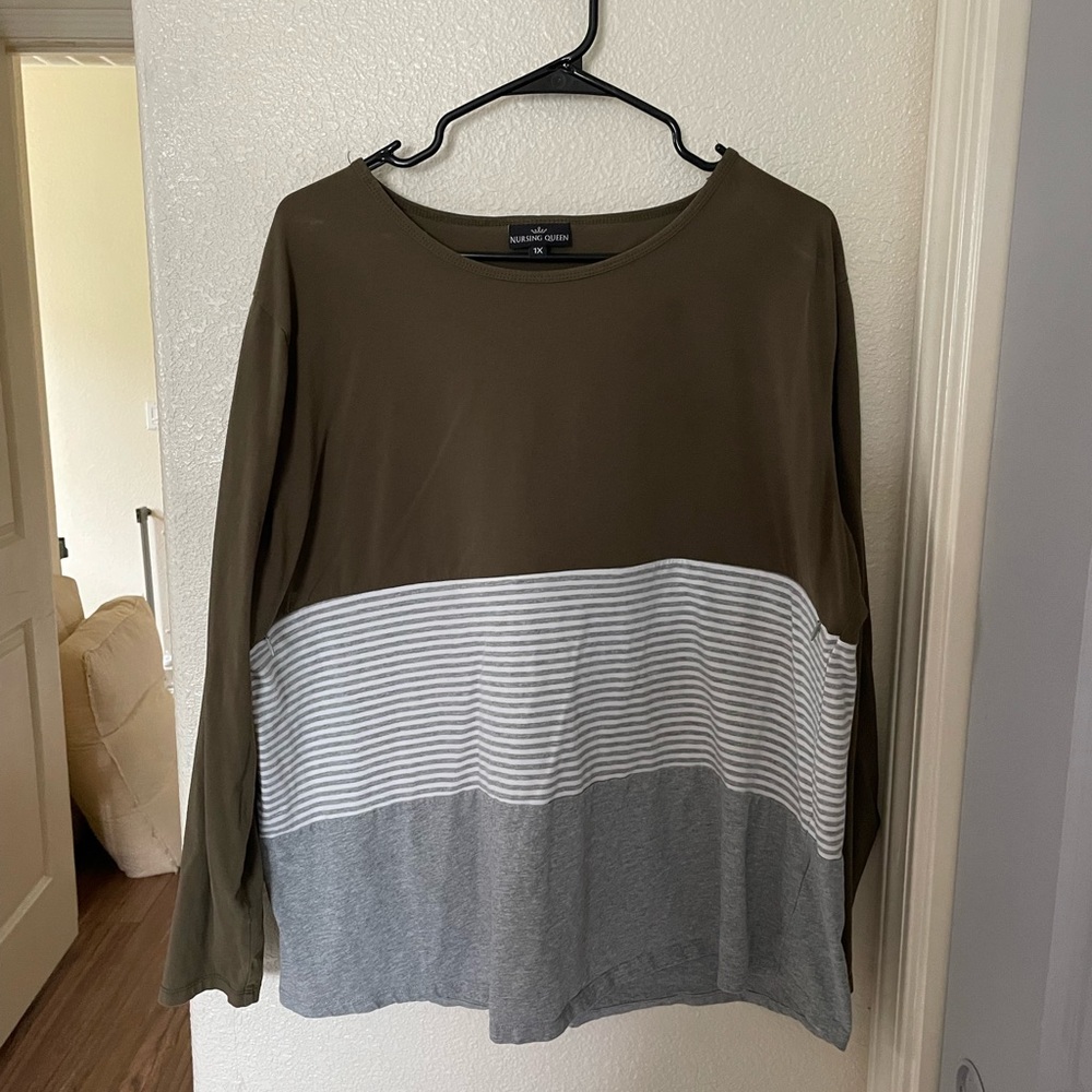 Nursing queen long sleeve dual hidden zipper top